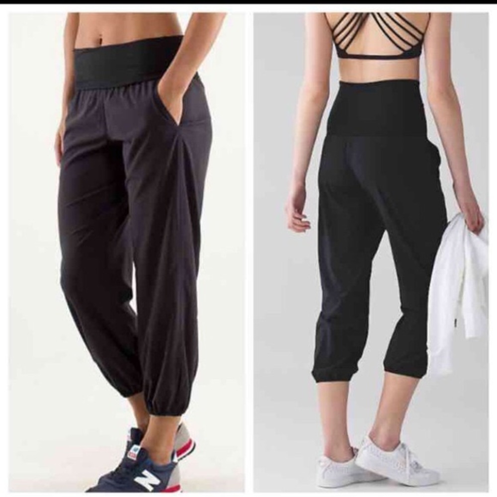 Lululemon Om Pants Crops Foldover Waist- size 2